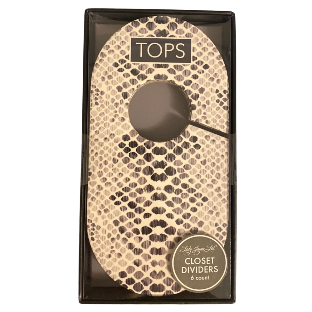 Lady Jayne LTD animal print closet divider set